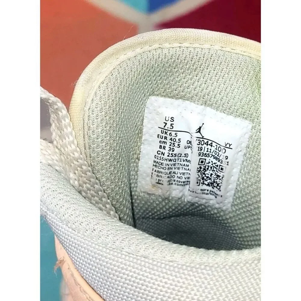 Air Jordan 1 Mid‎ 'Milan' CV3044-100 US Size 7.5
